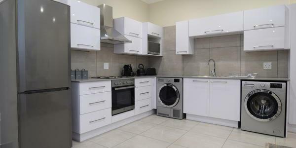 Elridge Living Apartment Boksburg Luaran gambar
